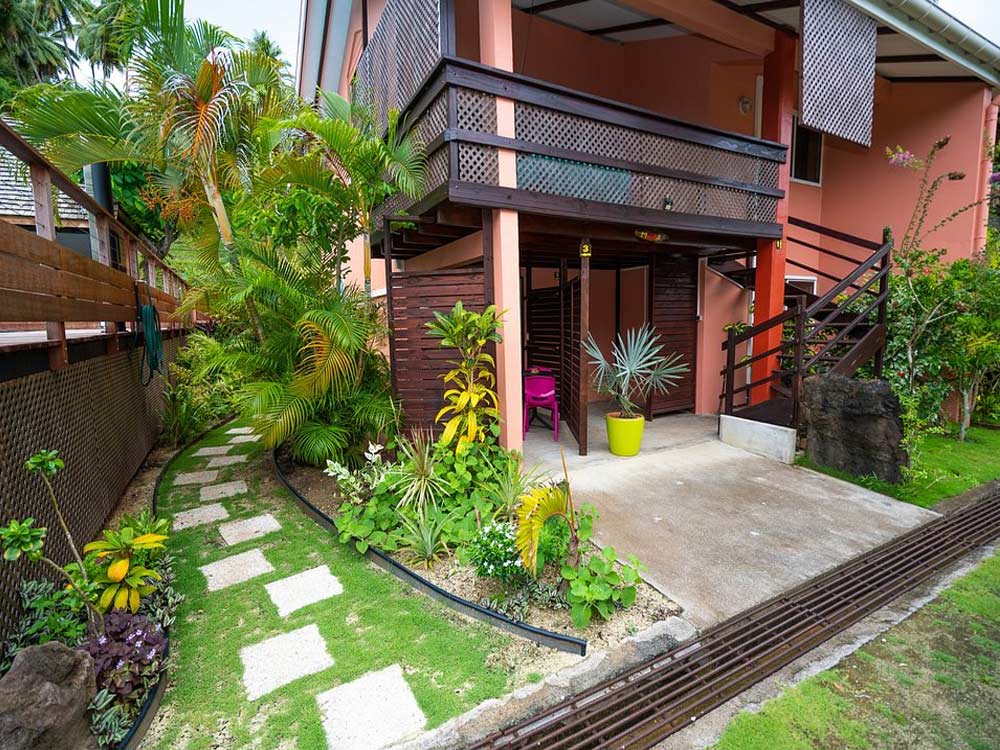 Bora Bora Holidays Lodge