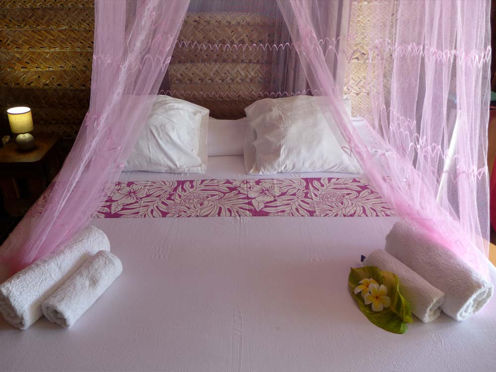 Pension Vaiama Village