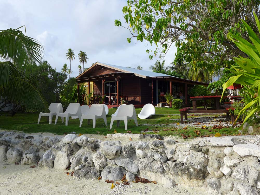 Pension Vaiama Village