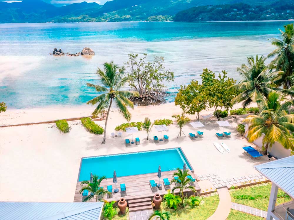 Pineapple Beach Villas