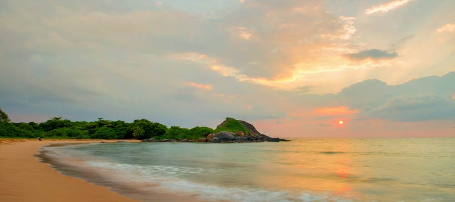 Shinagawa Beach Resort Sri Lanka